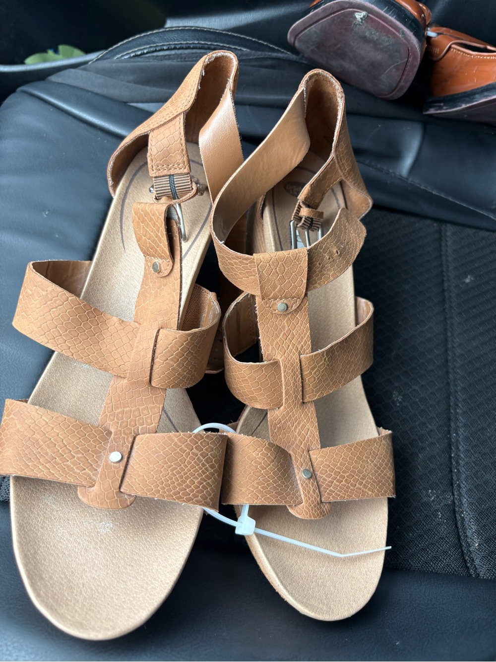 Women’s Tan Strappy Gladiator Sandals